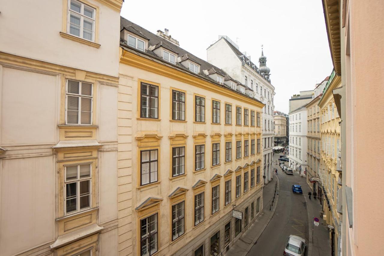 Central Living - Stephansdom Apartments Виена Екстериор снимка